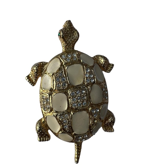 VTG CRAFT Gold Tone Rhinestone Turtle Brooch with Green Rhinestone eyes - Picture 8 of 8